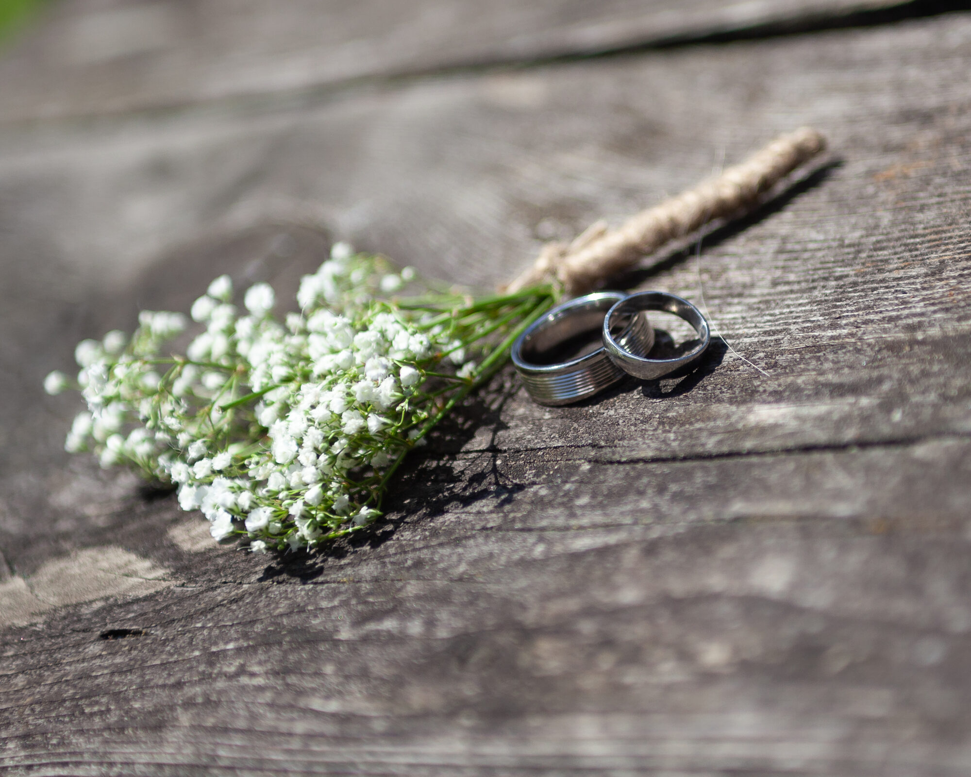 Wedding photography in Trevenna Barns - Cornwall Wedding Photography - authentic wedding stories
