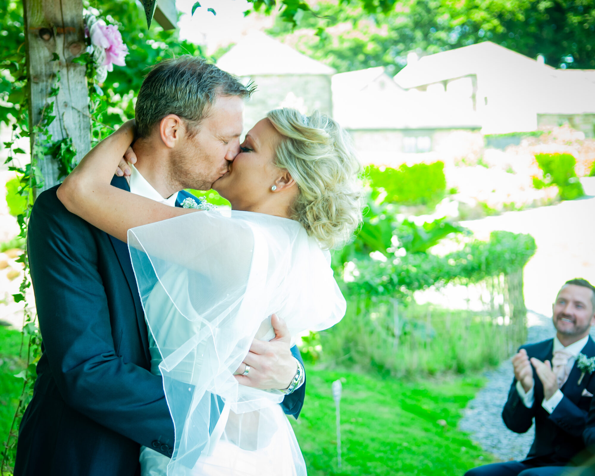 Wedding photography in Trevenna Barns - Cornwall Wedding Photography - authentic wedding stories
